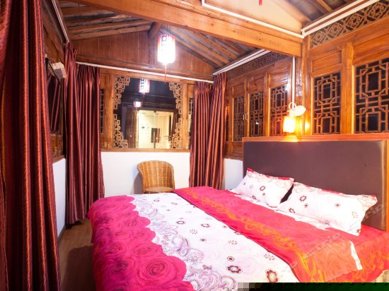 二楼观景大床房