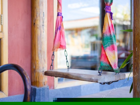 豪华蜜月阳台海景房（二号院）