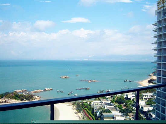 海景豪华双大床房