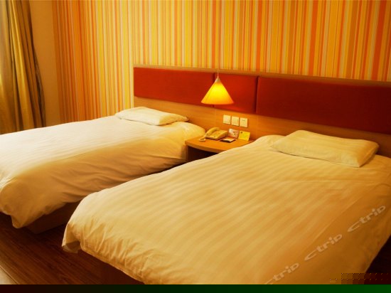 特惠双人房(无窗)