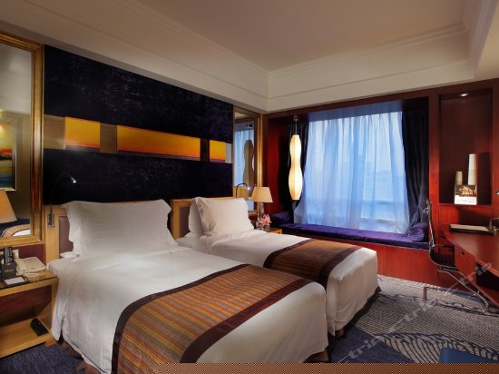 标准城景双床房