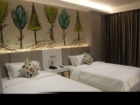 豪华商务标准房