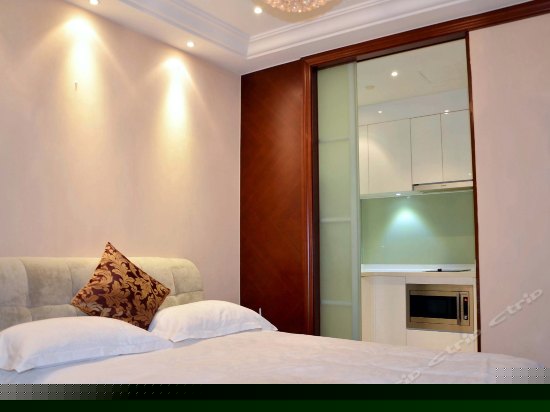 精选豪华双床房