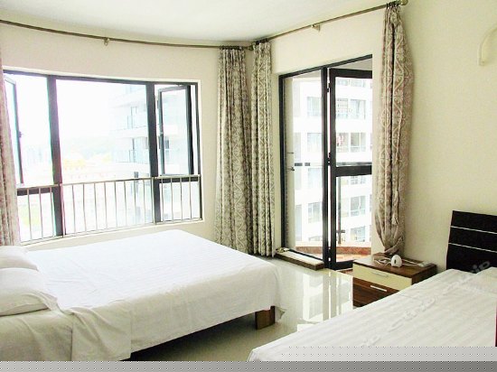 精装园景三房两厅双阳台套房