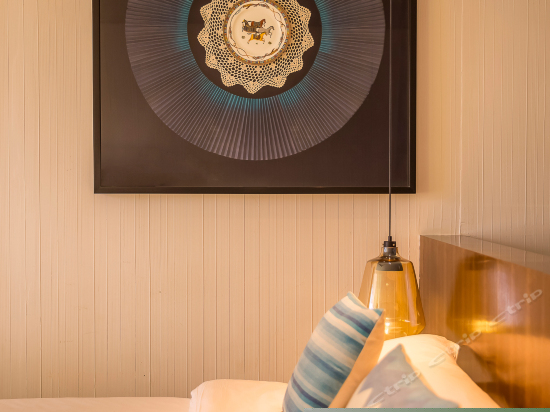 蜜月阳台海景大床房