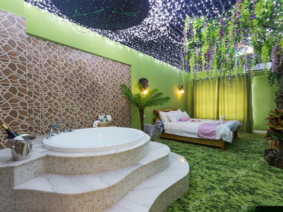 绿野仙踪高级主题房