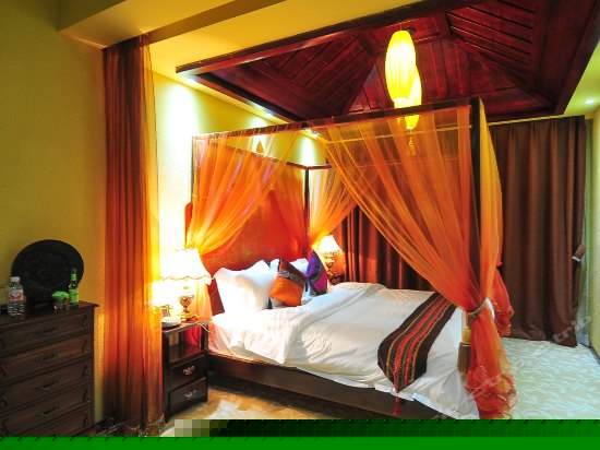 暹罗豪华大床房