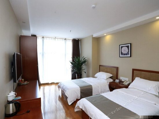 豪华落地窗标间