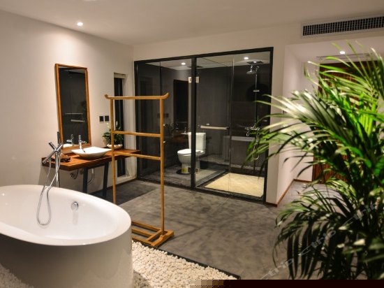 荷月（海景大床房）