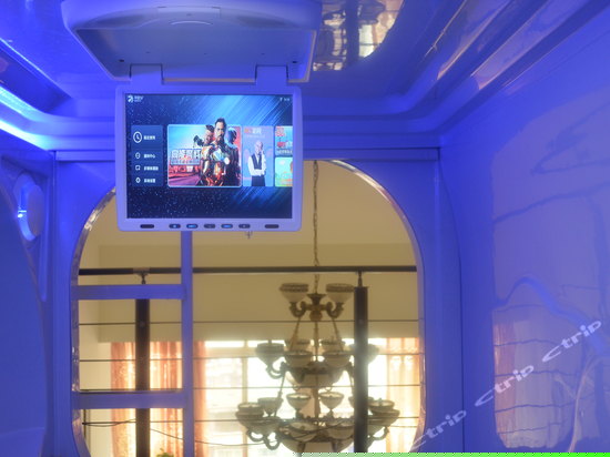 四人间普通舱（床位房）