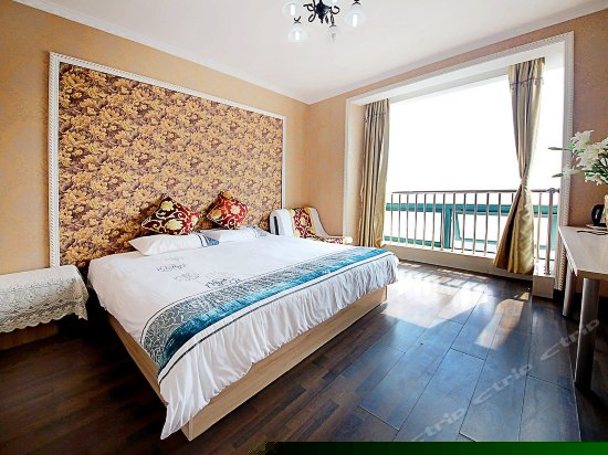 落地窗豪华海景房