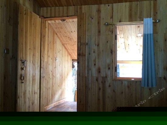 金玉满堂大床房