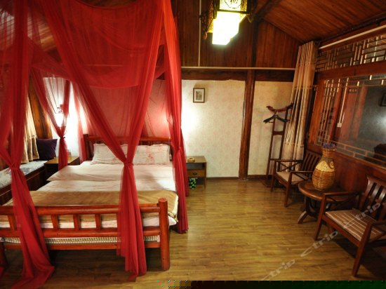 豪华蜜月大床房（三忘屋）