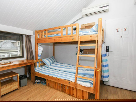 男生四人间床位(单铺价)(公卫)(内宾)