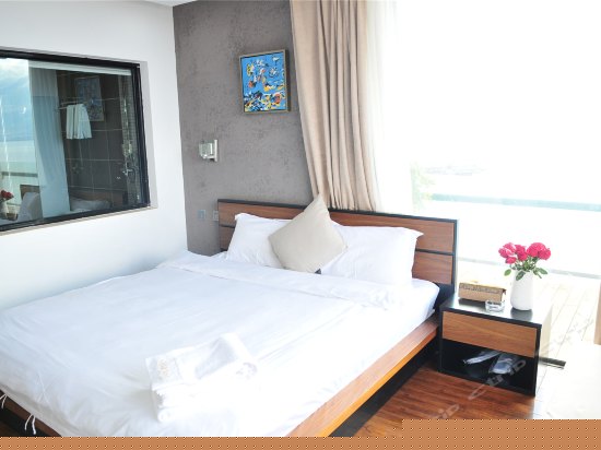 逸海-海景大床房