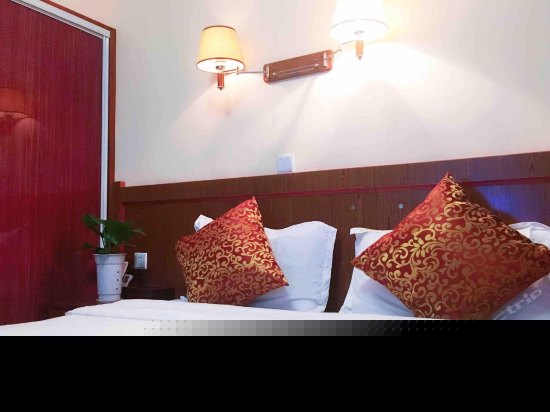 庭阁豪华大床房