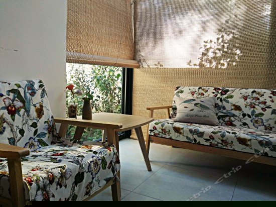 观山看海大理古城别墅