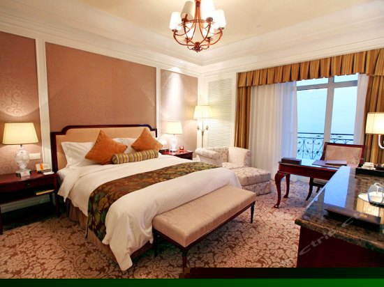 豪华海景大床房