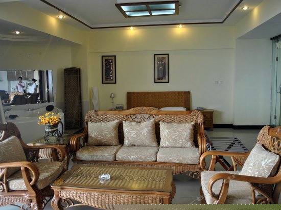 无敌海景套（2房1厅）