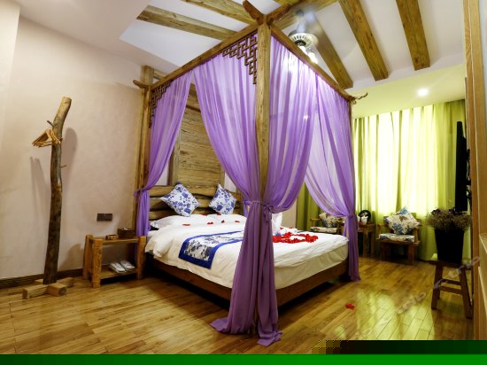 凤栖梧情侣套房