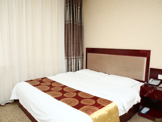 特价商务大床房