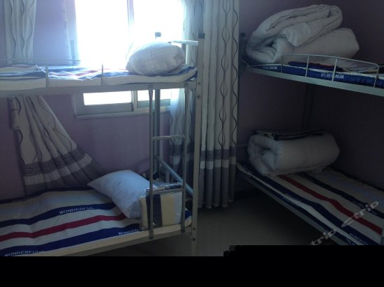 经济实木床位房