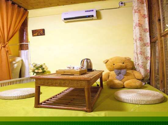 一楼浪漫满屋房