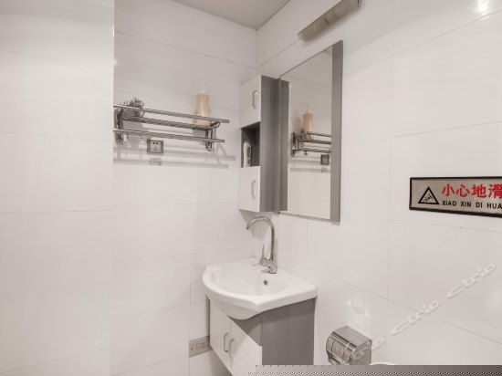 恋日双人标准套房