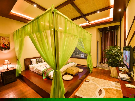 豪华榻榻米大床房