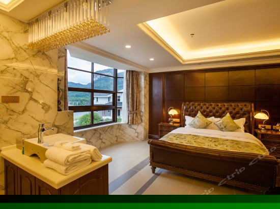 观景蜜月大床房