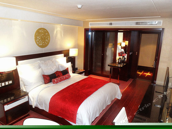 温泉精品大床间