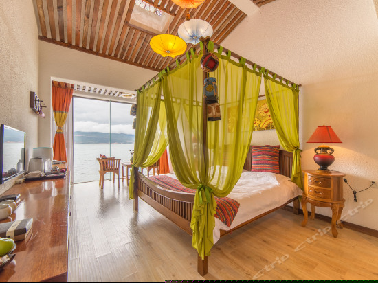 尘外·180°海景穹顶大床房