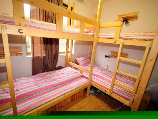 四人间(床位房)