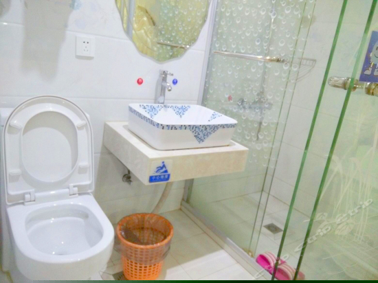 阳台景观大床房