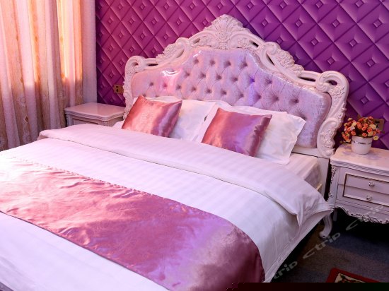 202紫薰怡情大床房