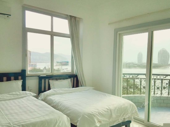 独立大海景阳台双床间