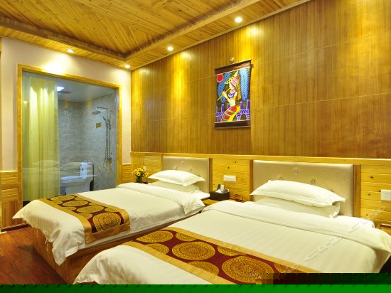 望江露台尊享双床房