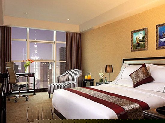 商务大床房