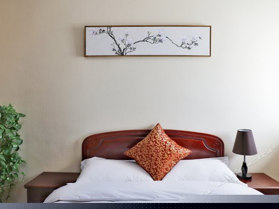 阳光两室大套房