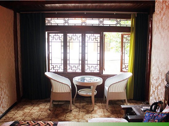 精致标准间（翡色翠华）