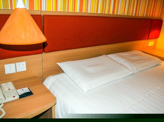 特惠商务房(无窗)