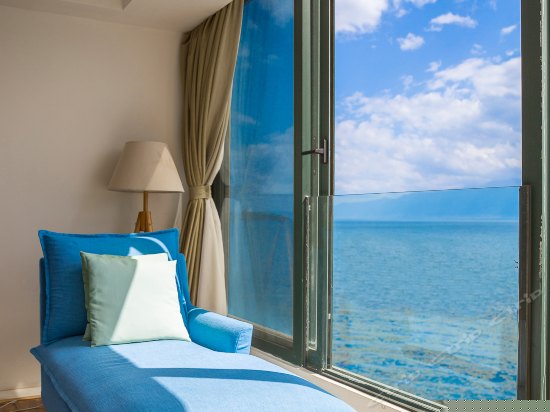 180度蜜月汤池亲水大套房