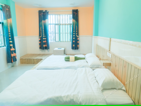 狂欢塌塌米亲子房