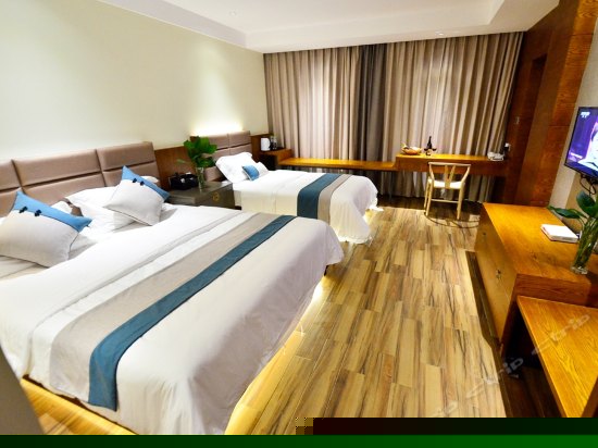 逸园-豪华亲子房