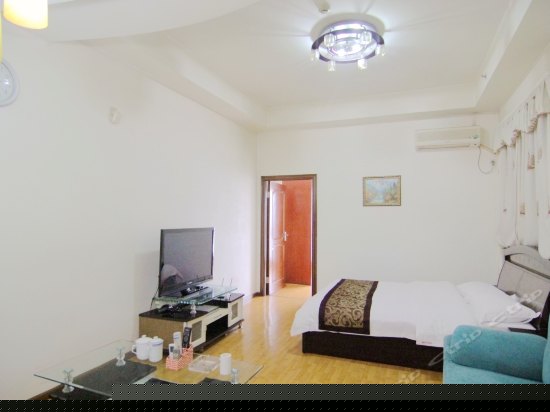 豪华精品大床房