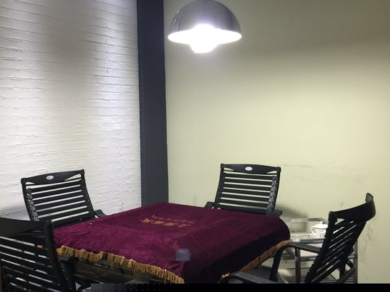 一房一厅麻将套房