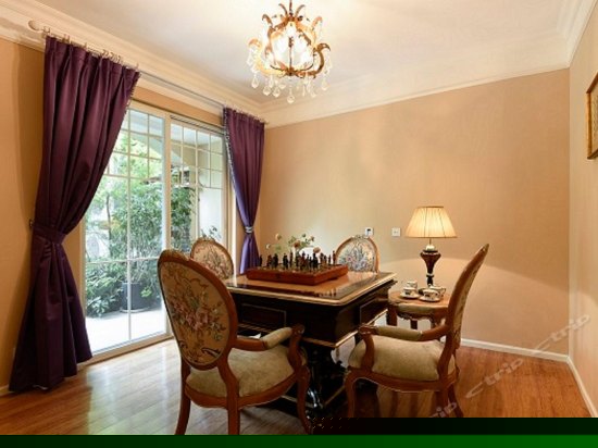 至尊奢华双卧别墅