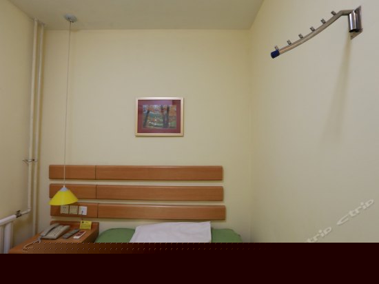 单人房（无窗）