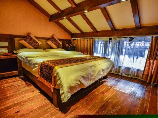 豪华复式家庭房