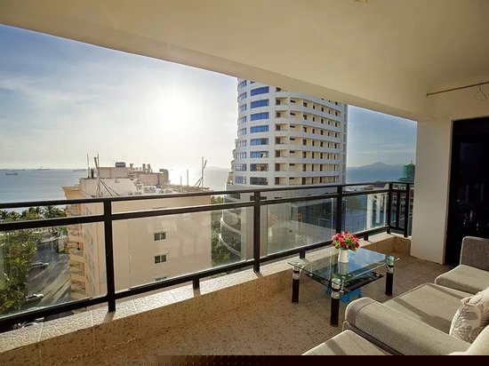 金凤凰海景两房一厅